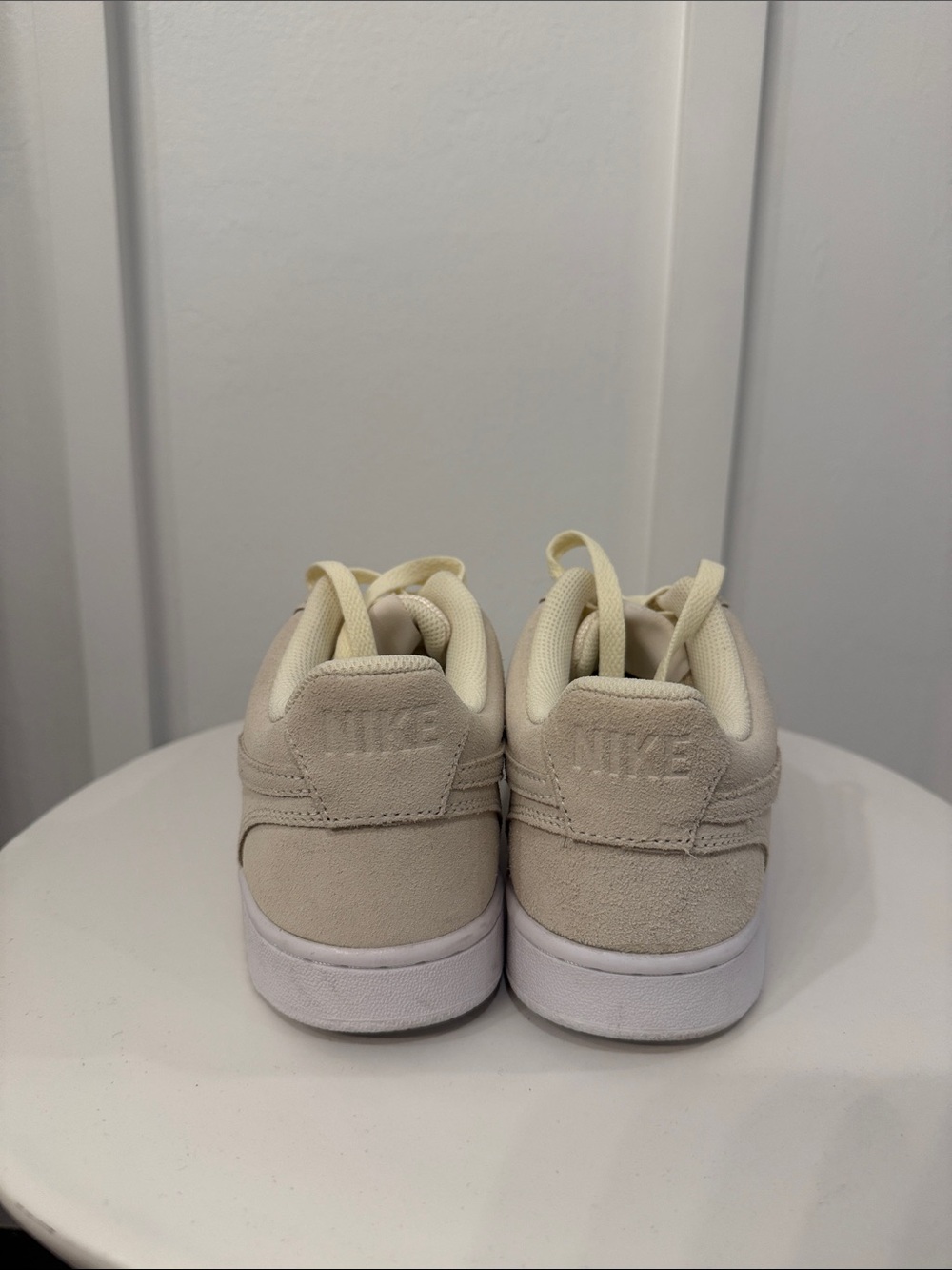 Nike Women’s Beige Low-Top Sneakers - Picture 3 of 6